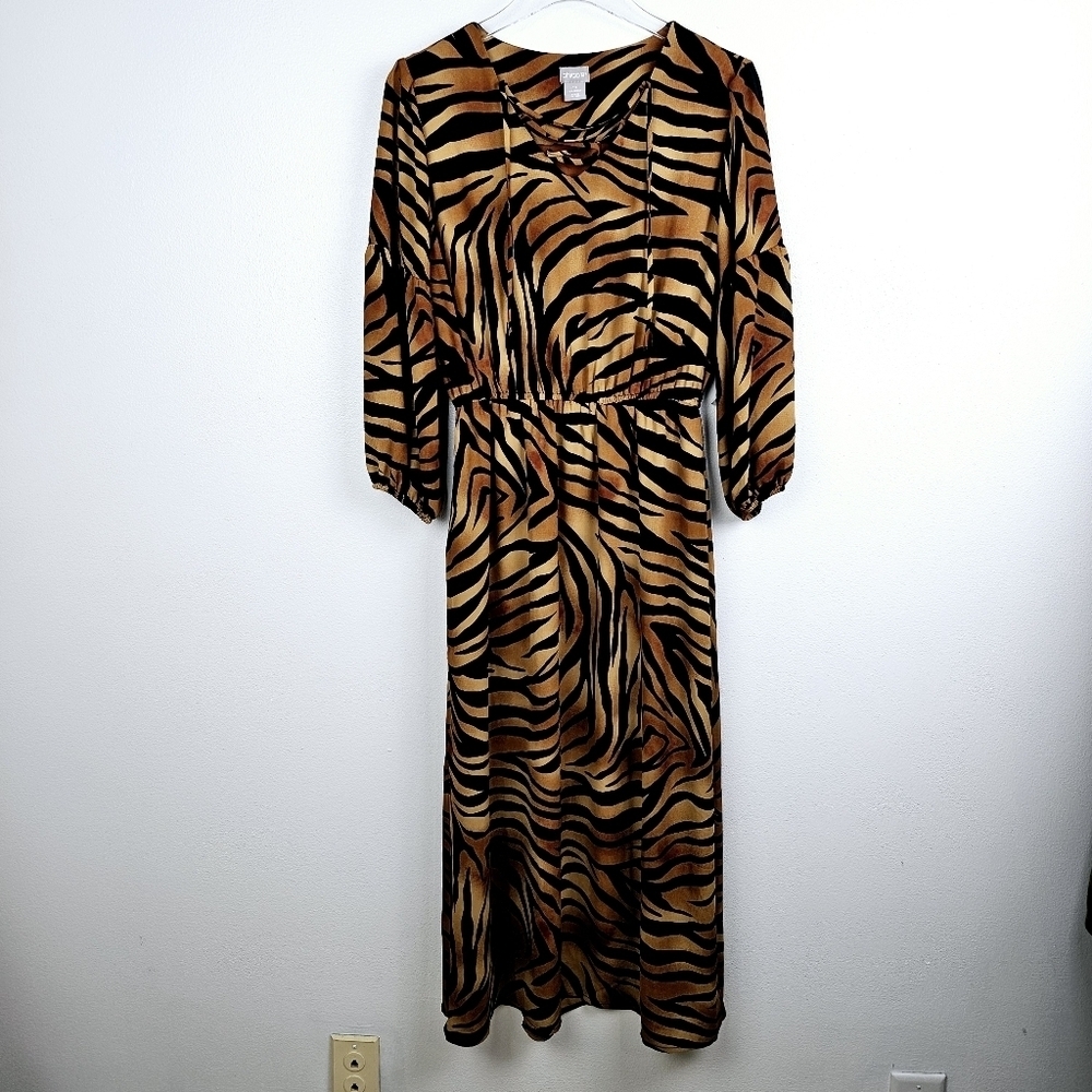 Chico's Tiger Print Maxi Dress NWT - Picture 3 of 16